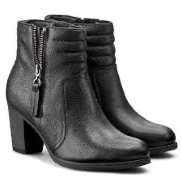 Clarks Shoes - Clarks Black Palma Trina Leather Ankle Boot Bootie 9.5